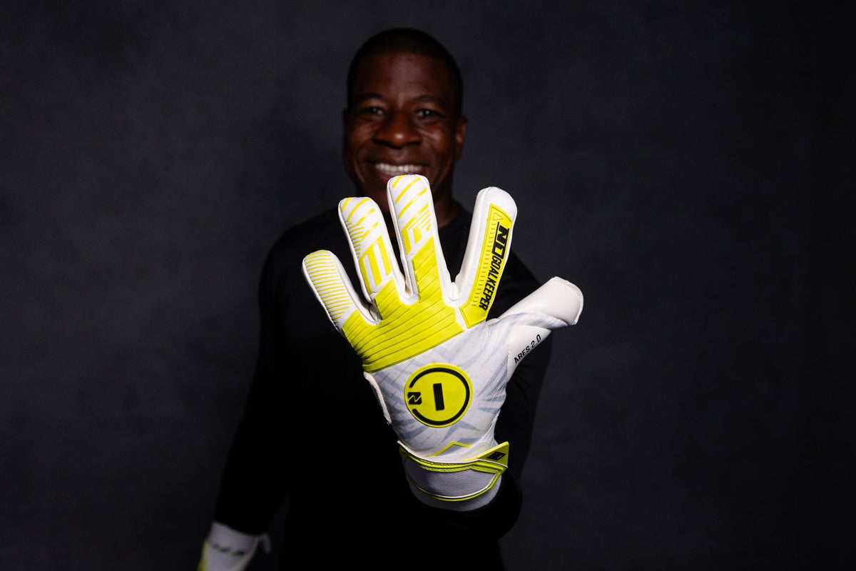 Guantes de portero Ares 2.0 UGT+ II Neon#Color_Neon