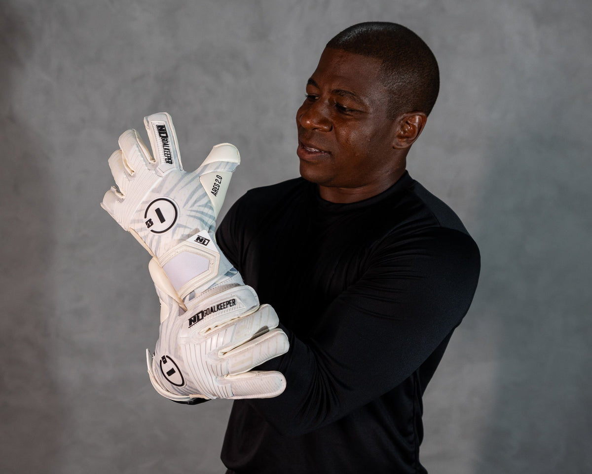 Guantes de portero Ares 2.0 UGT+ II All White#Color_All White