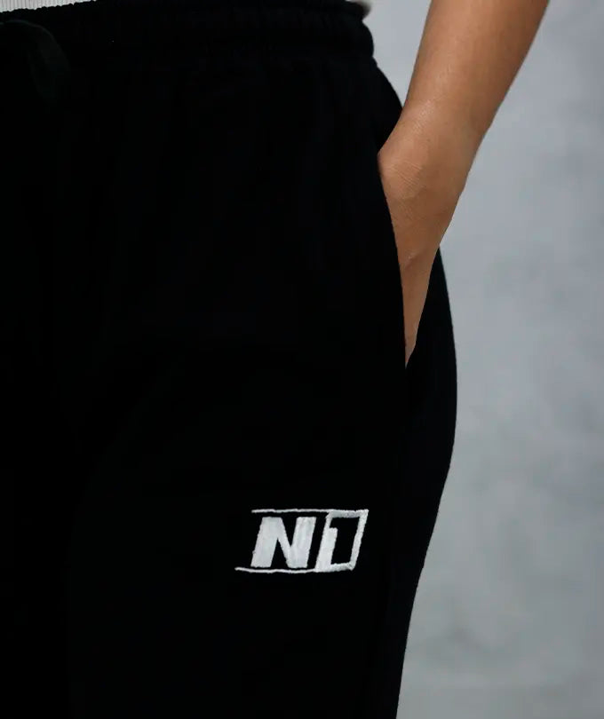 Jogger Black#Color_Black