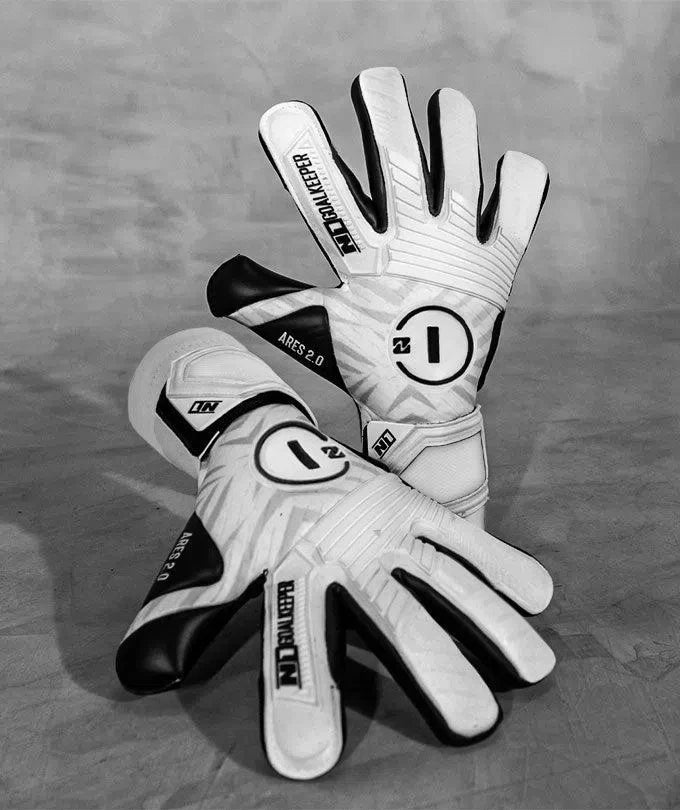 Guantes de portero Ares 2.0 UGT+ II White/black#Color_White/black