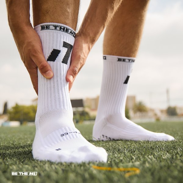 N1 Grip Socks