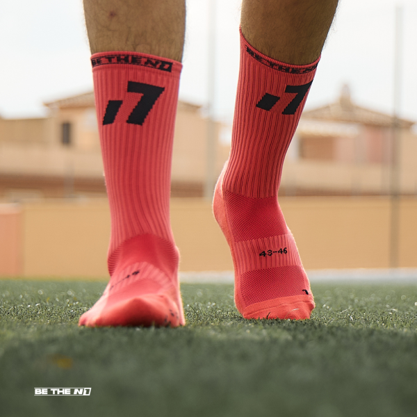 N1 Grip Socks - Red